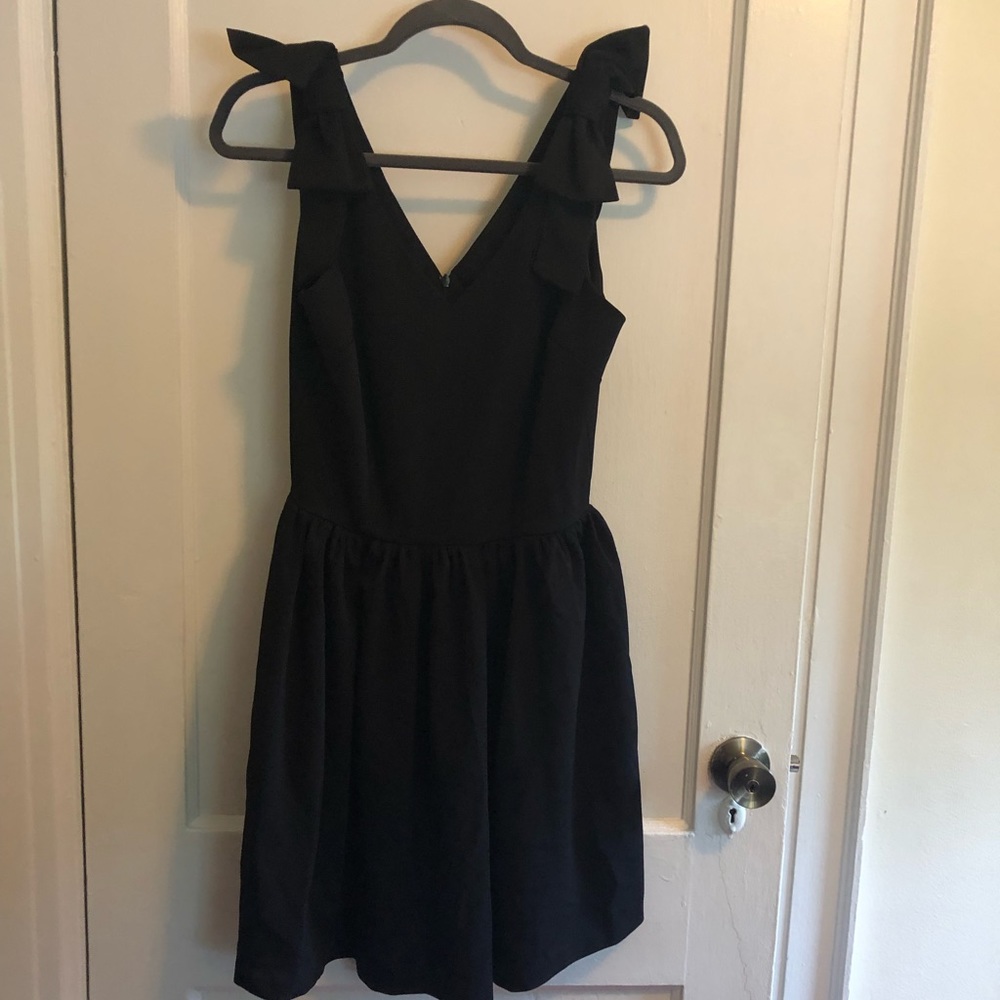 Bow detail scuba crepe dress